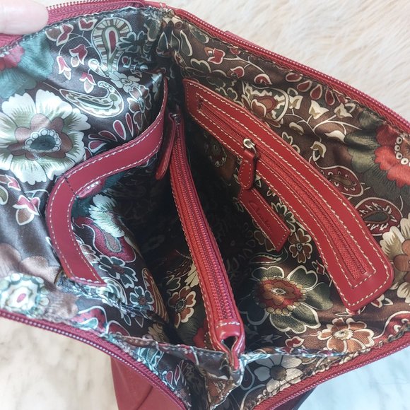 Clark Red Leather Two Ways to Carry Leather Shoulder Bag Backpack - Picture 6 of 12